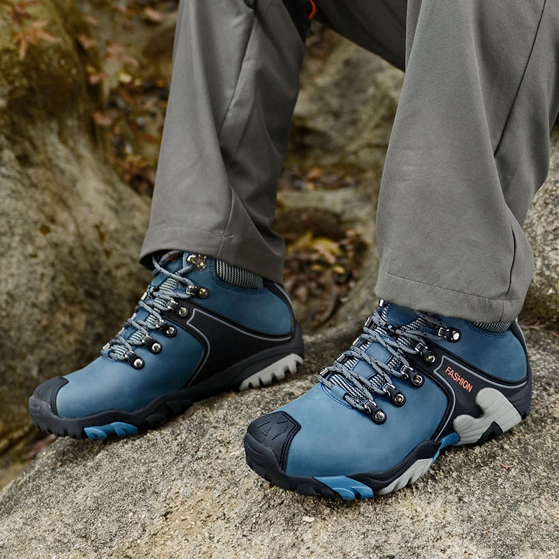 Botas de caça ao ar livre para homens, sapatos de trekking de couro confortáveis, sapatos de escalada de alta qualidade inverno