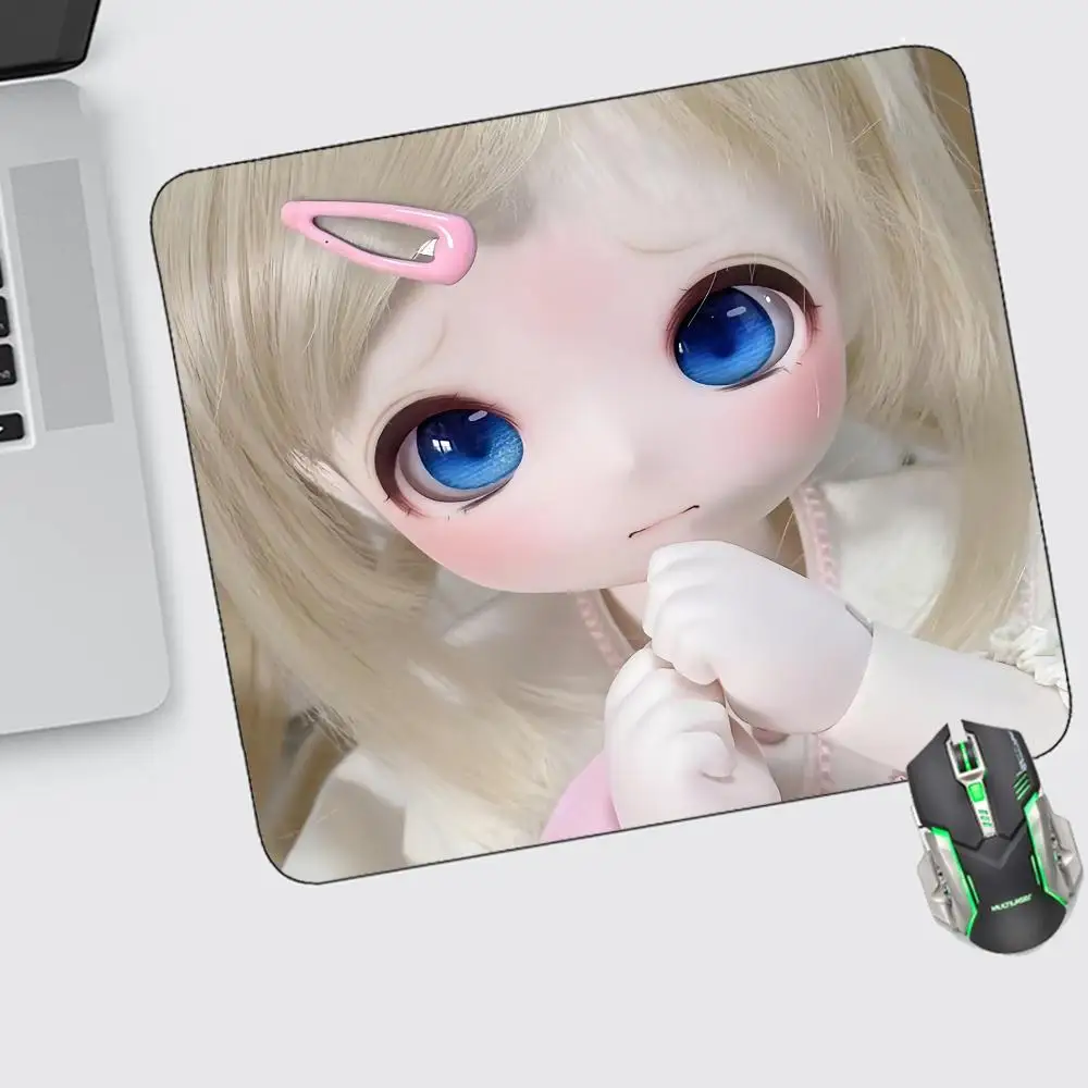 

Barbie Dolls Mouse Pad Small Mouse Pad Gaming Accessories Offices Keyboard Computer Desk Mat Pc Gamer Non-slip Mousepad