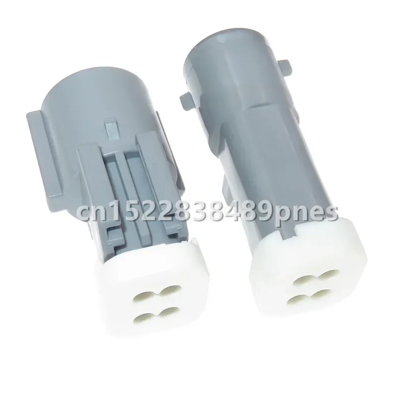 4 Pole Waterproof Automobile Socket Car Wiring Harness Connector With Terminals