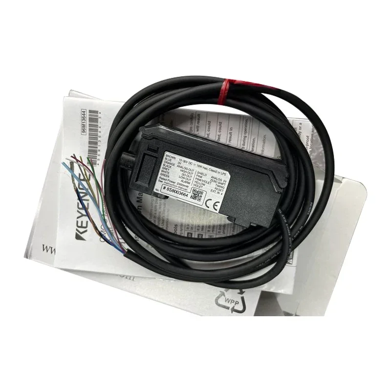 IL-1000 Keyence tipe pemasangan Panel Amplifier Sensor perpindahan Laser