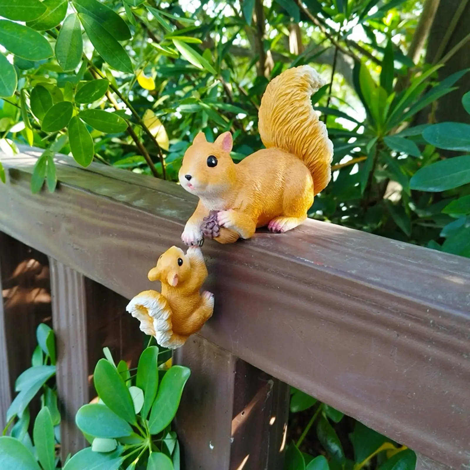 

Статуэтка белки из смолы, поделка, декор для сада, садовые аксессуары, скульптура животного для кукольного домика, двора, террариума
