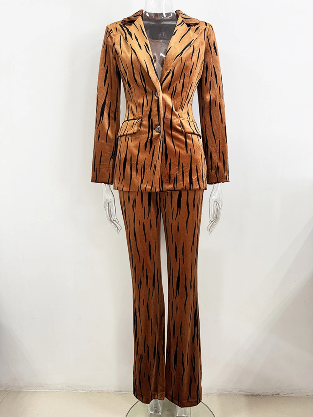 Modphy Women Suit 2 Pieces Brown Tiger print Slim For Wedding Business Work Office Daily Commute Casual Set Blazer And Pants