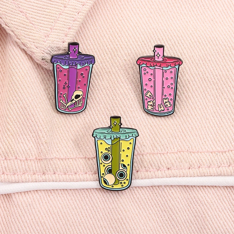 Halloween Horror Augapfel Trinken Emaille Pins Gruselige Skelett Zahn Saft Brosche Revers Abzeichen Schmuck Zubehör Geschenke für Freunde