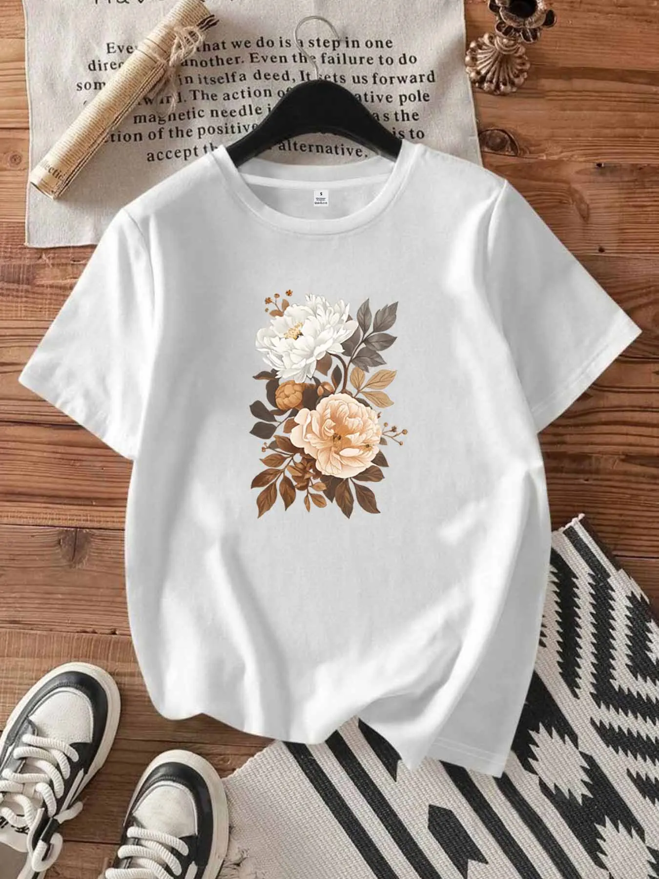 

【11655】Cartoon pattern Crew Neck Women's T-Shirt Short Sleeve Fashion Printed Half Sleeve Top Stretch T-Shirt