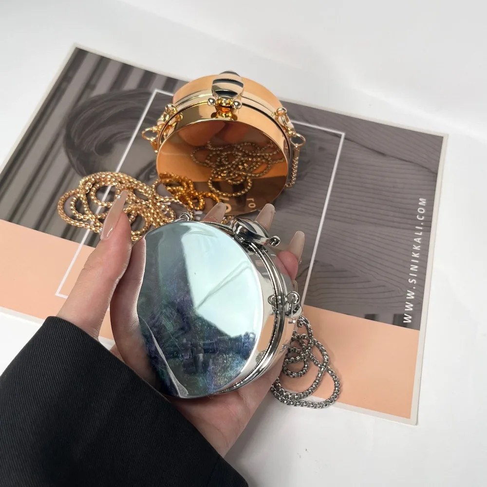 

Fashion Korean Style Round Crossbody Bags Elegant Gold/Silver Mini Banquet Chain Bag Luxury Shinny Women Purse Wedding
