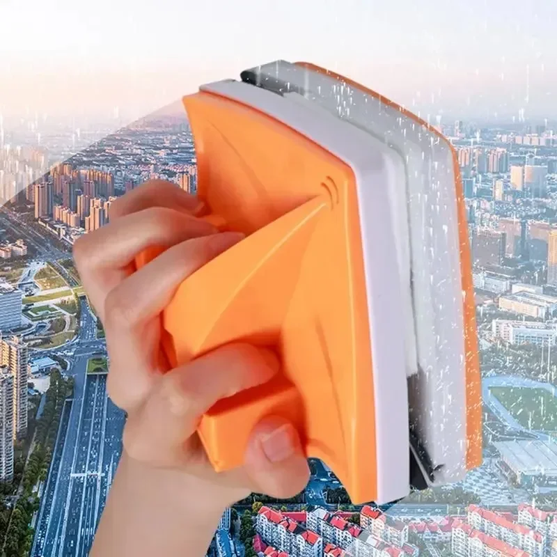 

Magnetic Window Cleaner New Triangular Magnetic Squeegee for Window Cleaning Double-Side Automatic Water Discharge Wiper