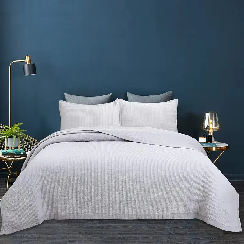 

King 3-Piece Elegant Embroidery Quilted Bedspread Coverlet Set Cotton Quilt