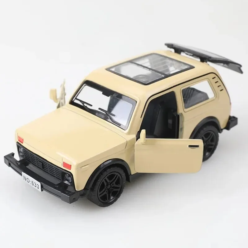 (Bagged) 1/36 Niva Alloy Pullback Car, Die-cast Metal, Boy's Toy, Powerful Pullback, Three Doors, Retro Style.