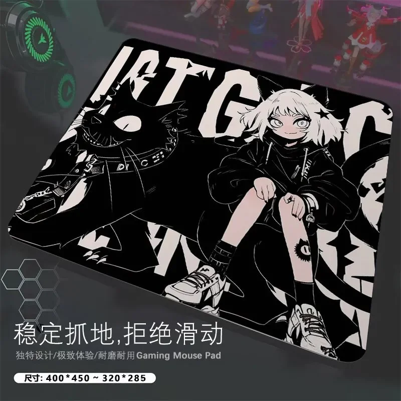 لوحة ماوس ألعاب بلاك كات جيرل XXL سطح زجاجي ضوئي مع قاعدة سميكة مضادة للانزلاق للرياضات الإلكترونية FPS والاستخدام المكتبي المقاوم للماء