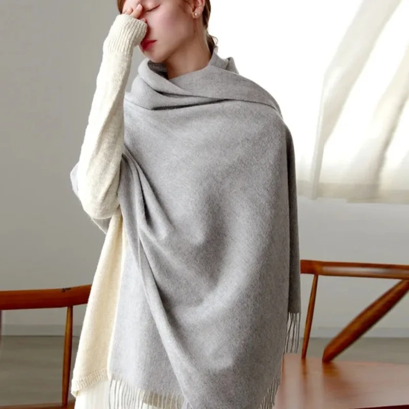 Écharpe en laine monochromatique avec pompon long pour femme, châles tournants chauds, écharpe d\'hiver, polyvalent, grand, document gris, optique,