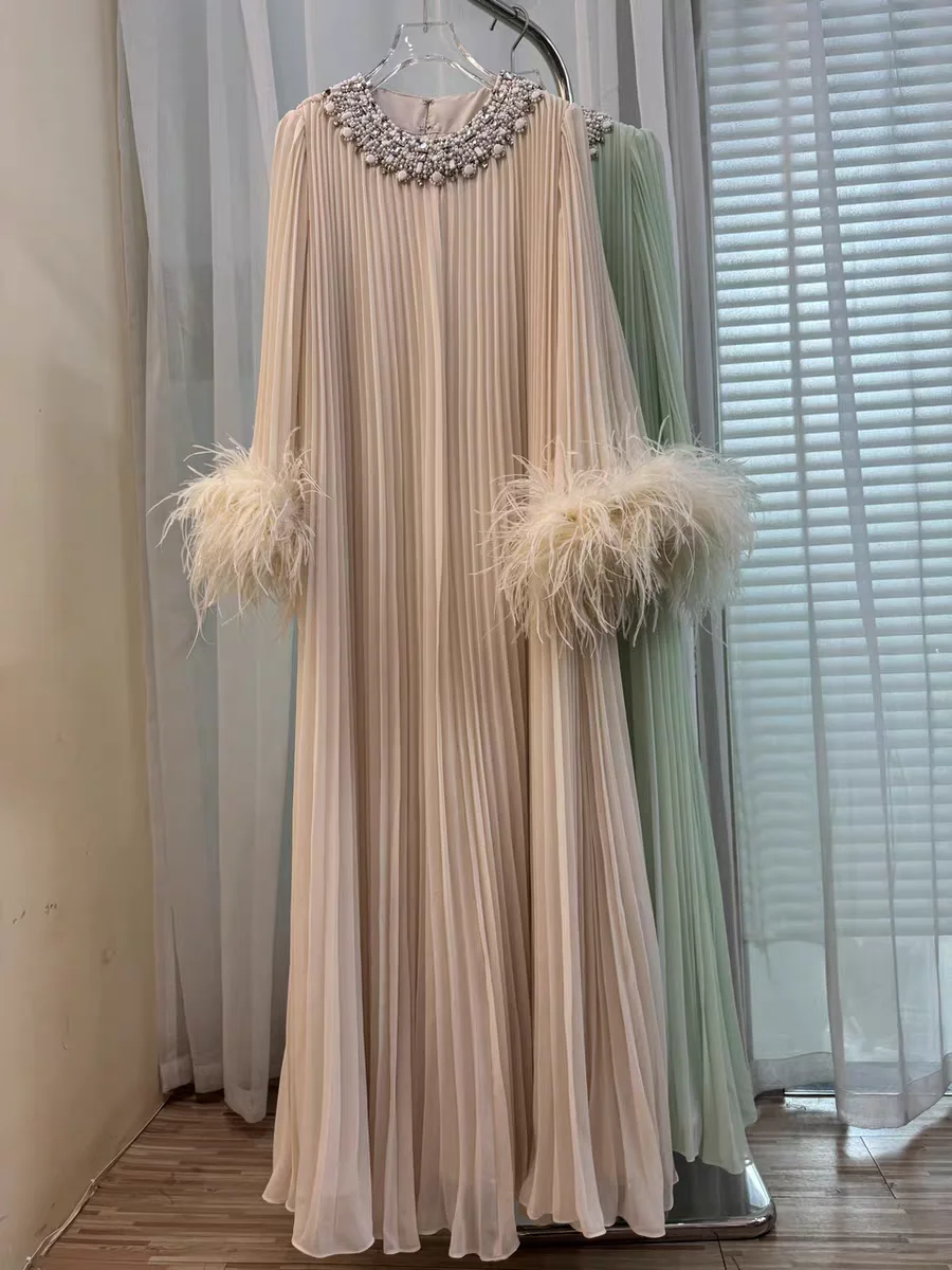 

Women Feather diamond pleated dress temperament fashion long dress