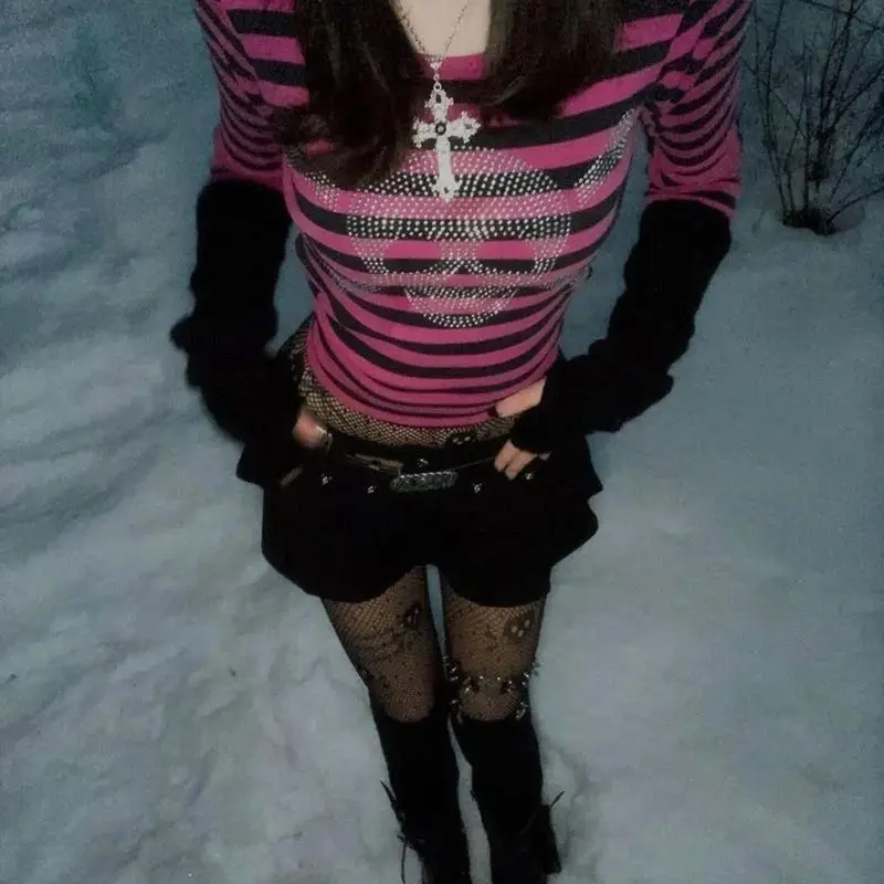 

Cyber Y2K Инди Эстетическая футболка с принтом черепа для женщин Gothic Egirl Sle Весенняя мода Повседневная удобная толстовка