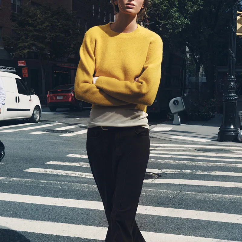 เสื้อสเวตเตอร์ถักนิตติ้งทรงกลมแบบนุ่มสบาย สไตล์ลำลองสำหรับผู้หญิง รุ่นใหม่ล่าสุดสำหรับฤดูใบไม้ร่วง เหมาะสำหรับวัยรุ่นหญิง