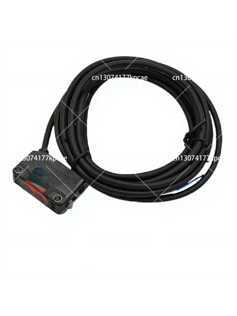 BJ100-DDT BJ300 BJ1M BJ3M-PDT-P BJ100-DDT-C-P New Small Square Infrared Photoelectric Switch