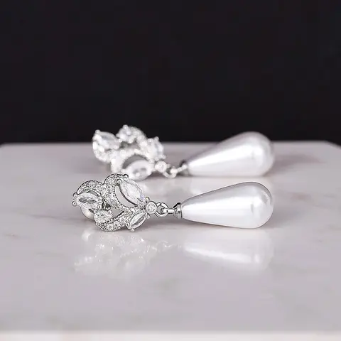 CAOSHI Estetiska Örhängen i Form av Vita Vattendroppar med Imitationspärlor för Kvinnor Temperament Söta Bröllopssmycken Tillbehör 10 best sales finurliga smycken - №4