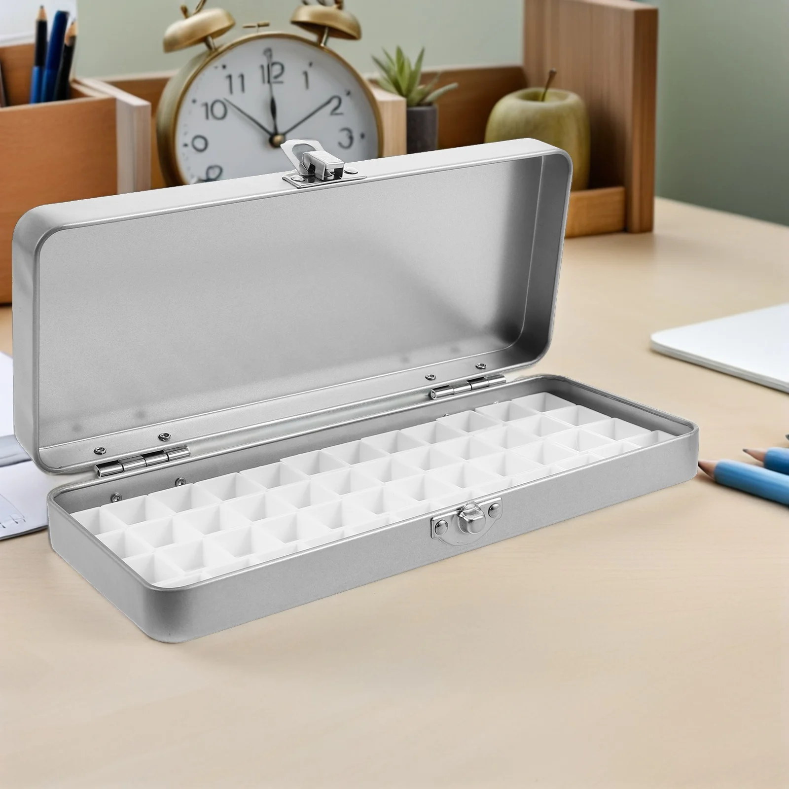 

Empty Watercolor Palette 48-Grid Portable Airtight Palette Box Lid for Travel Outdoor Sketching Paint Mixing Water Pallet