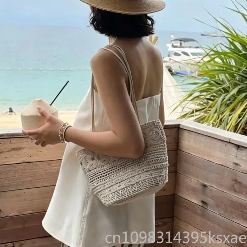 

Women's Crochet Tote Bag with Hollow-Out Design Summer Beach Vacation Handmade Lightweight Large Capacity