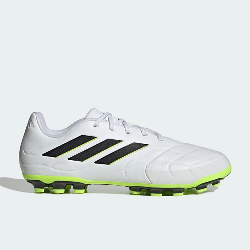 

Оригинальные футбольные бутсы унисекс Adidas COPA PURE.3 Mid AG IF0210
