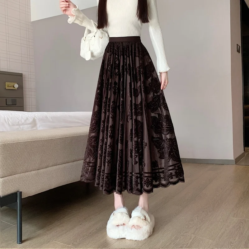 Saia francesa feminina veludo comprimento médio outono inverno elegante moda grossa renda malha casual deslocamento versátil uma linha saia