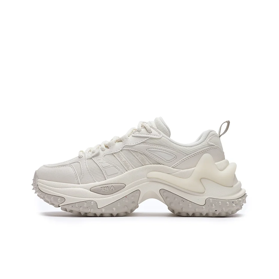 FILA SOFIA 3 Low top Chunky Sneakers Women's Tofu White F12W442104FSW