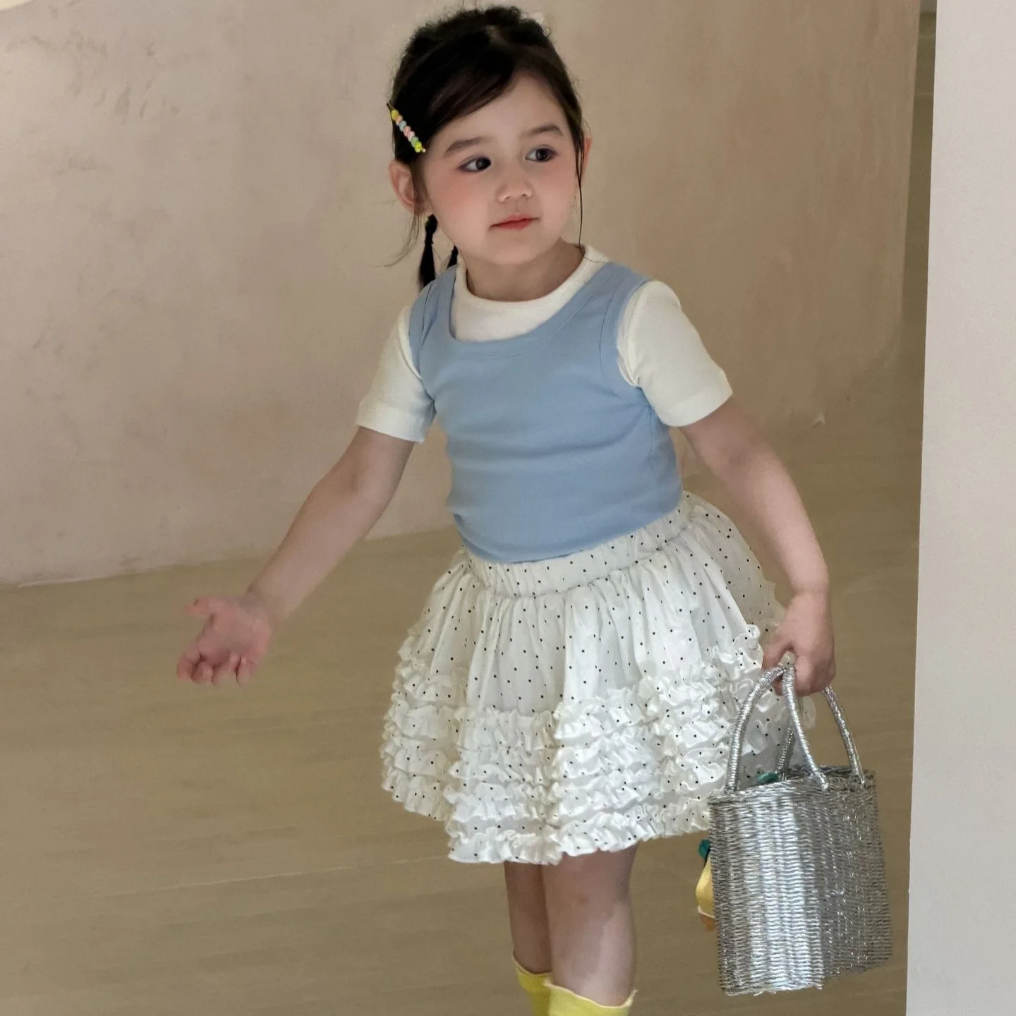 2026 Summer Fashion New Childrens Clothing Girls Sweet and Cute Stylish T-Shirt 2-Piece Vest Short Sleeve Versatile Trendy Set