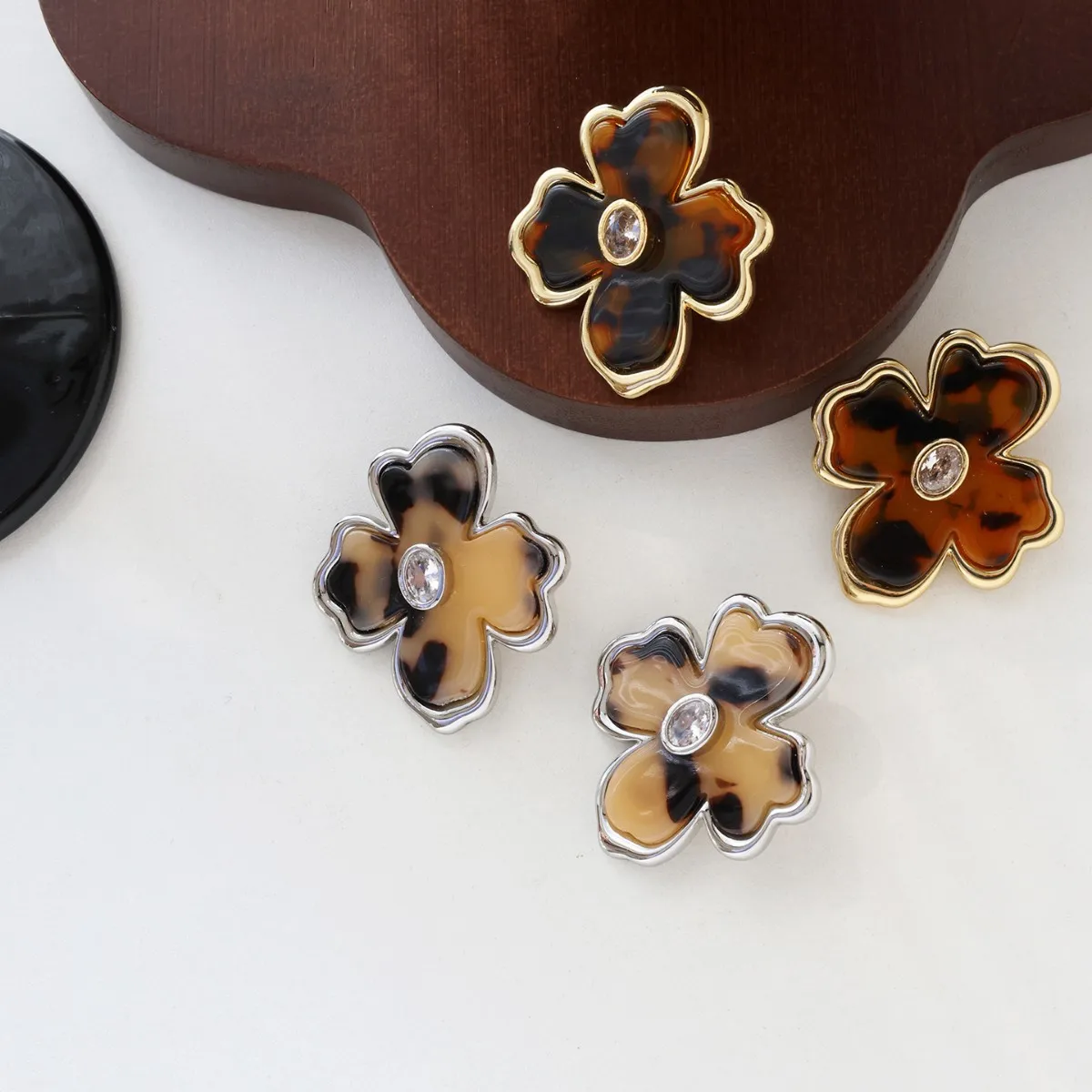 Withered Silver Needle 925 Leopard Pattern Earrings For Commuting Fashion Style Earrings Retro Earrings
