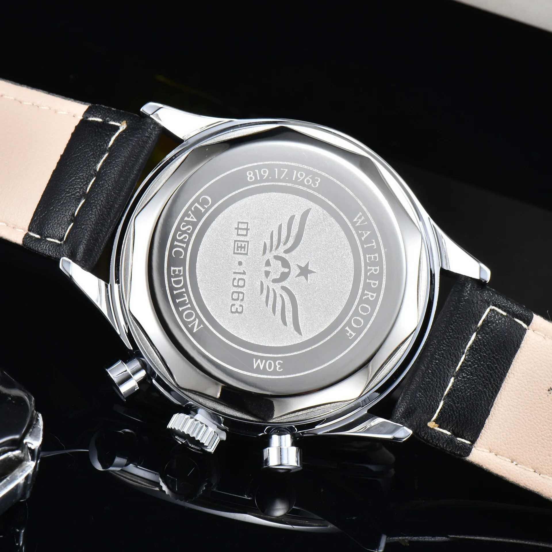 Men's Quartz Full-Functionality Popular Business Watch with Timer Feature Durable Strap for Professional Use