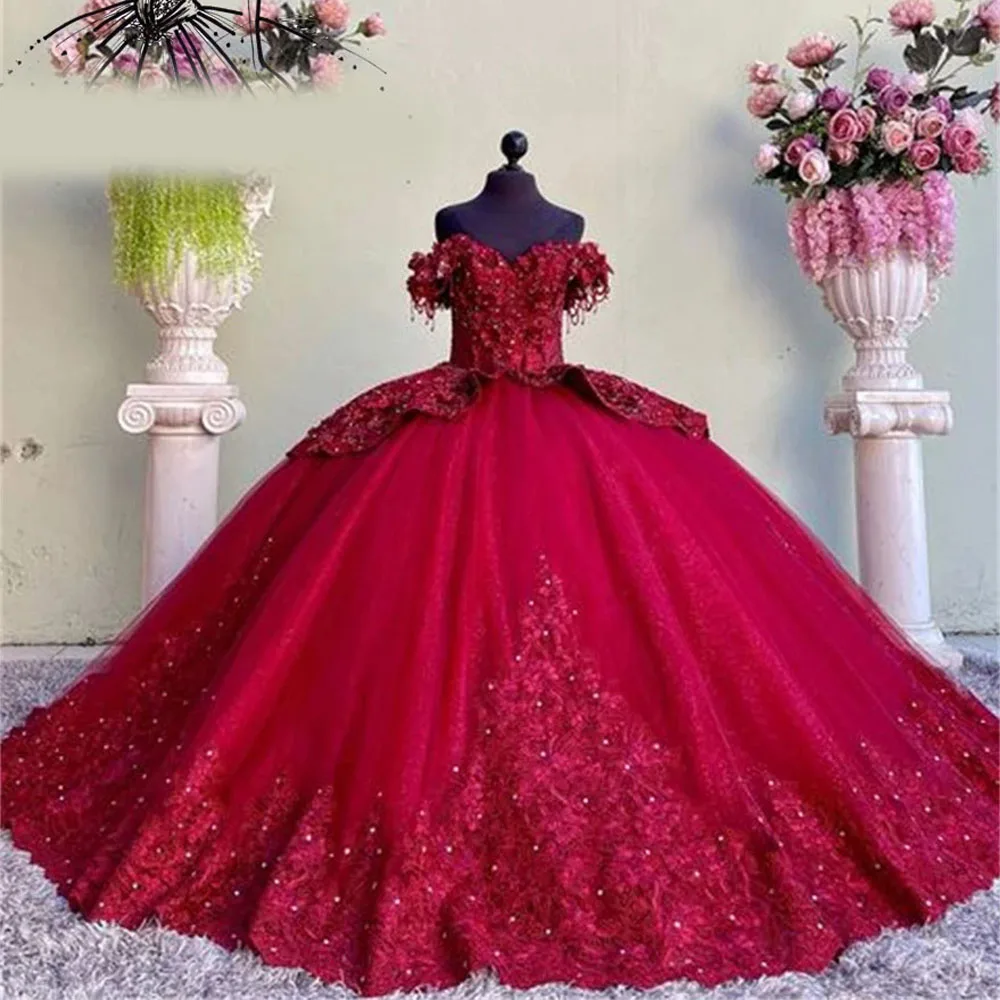 สีแดงปิดไหล่ Corset Ball ชุด Quinceanera ชุดลูกปัด Appliques อย่างเป็นทางการสำเร็จการศึกษาชุดเจ้าหญิงหวาน16 15