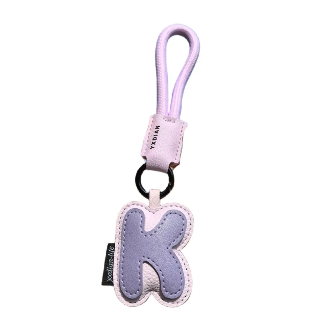 

Sweet 26 Letter Keychain PU Leather Car Keyring Alphabet Key Holder Bag Hanging Charms Ornaments Lucky Letter Pendant Girl
