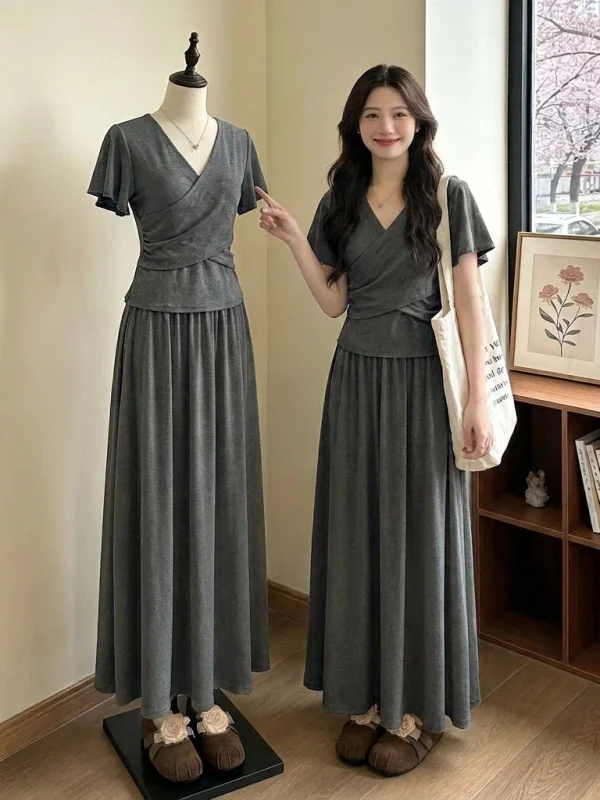 

plus Size Women's Grey Two-Piece Set Summer 2026 Fashion Lazy Style Ensemble High Waist A-Line Skirt And Top Commute Ready