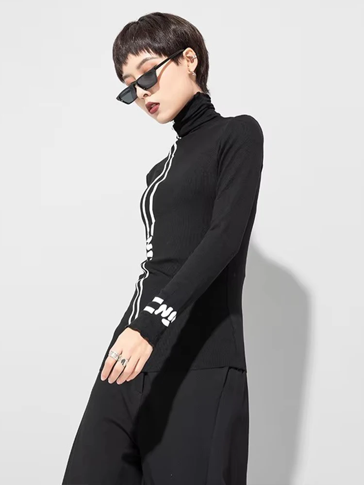 Amax luluE 2024 Nowa Wiosenna Europejska Moda Damska Luźne Koszulki Punkowe Czarne Golfy Vintage Ciepłe Oversize'owe Ubrania