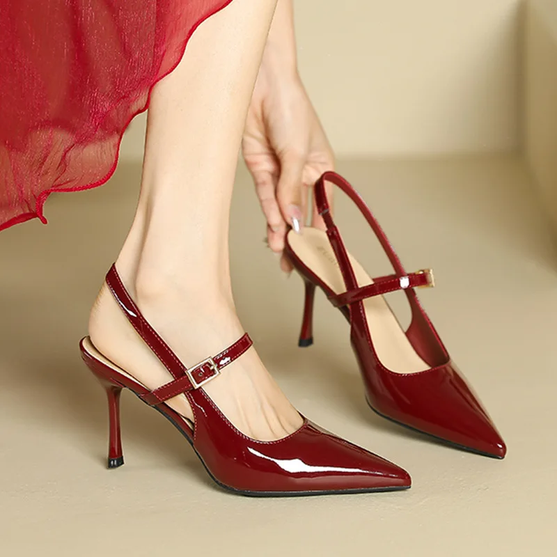 

Women's Summer 2026 New Fashion Low Heel Pointed Toe Fine Heel High Heels Sandals