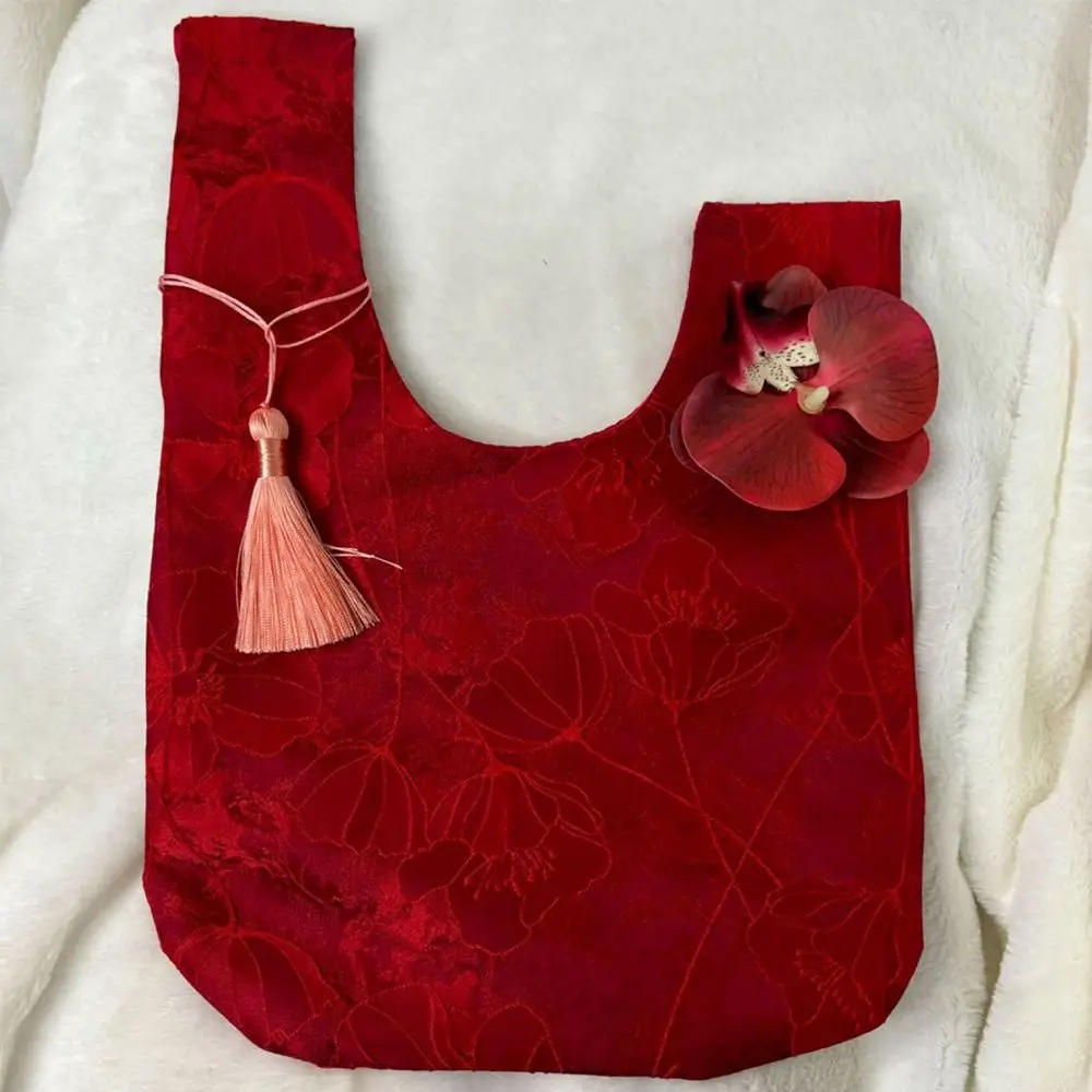 チャイナドレスアクセサリー タッセル結び目リストバッグ 花ペンダント 小物入れ 刺繍ハンドバッグ ウェディングキャンディバッグ