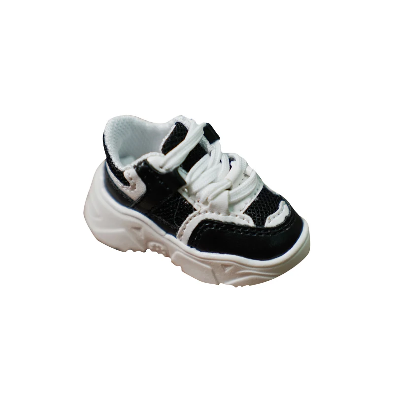 SD/BJD 1/4  1/6 bjd doll shoes Dad shoes versatile thick soled sneakers small white shoes men and women black and white multicol