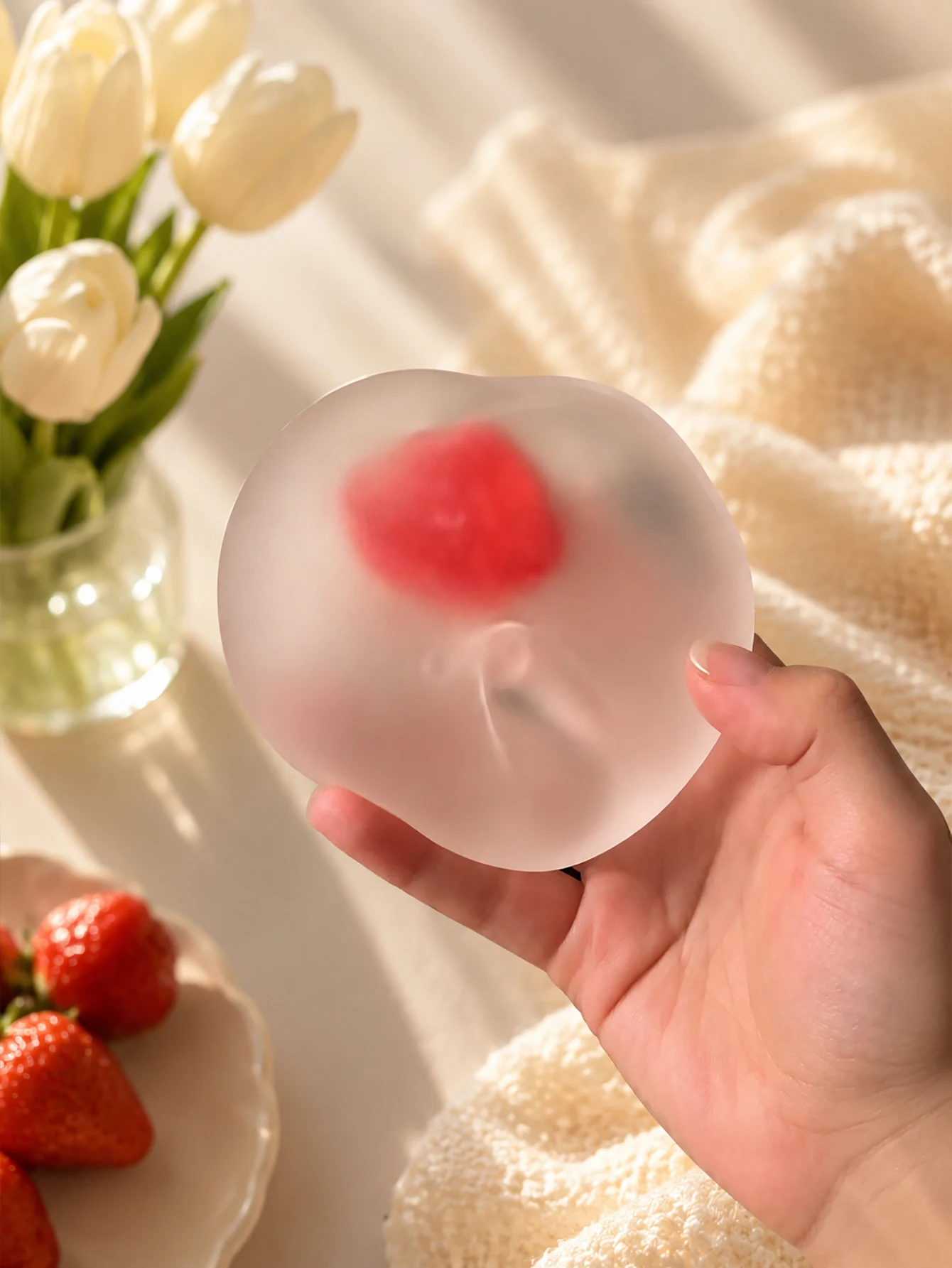 Juguete antiestrés suave y elástico para gatos y perros Mochi fresa