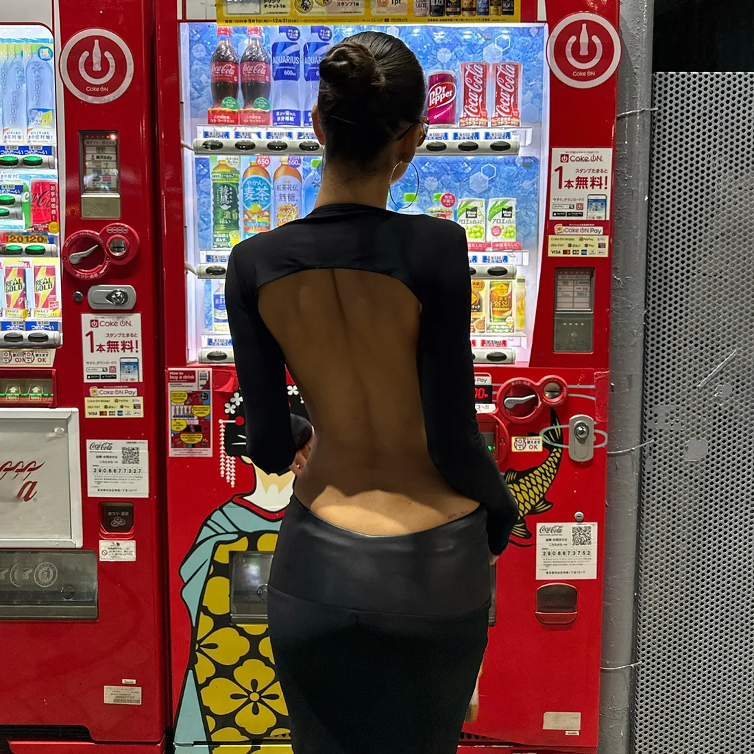 Abito lungo senza schienale con scollo a V profondo alla moda crittografica Abito lungo senza schienale con scollo a V Abito elegante da festa per club Abiti lunghi autunnali a maniche lunghe