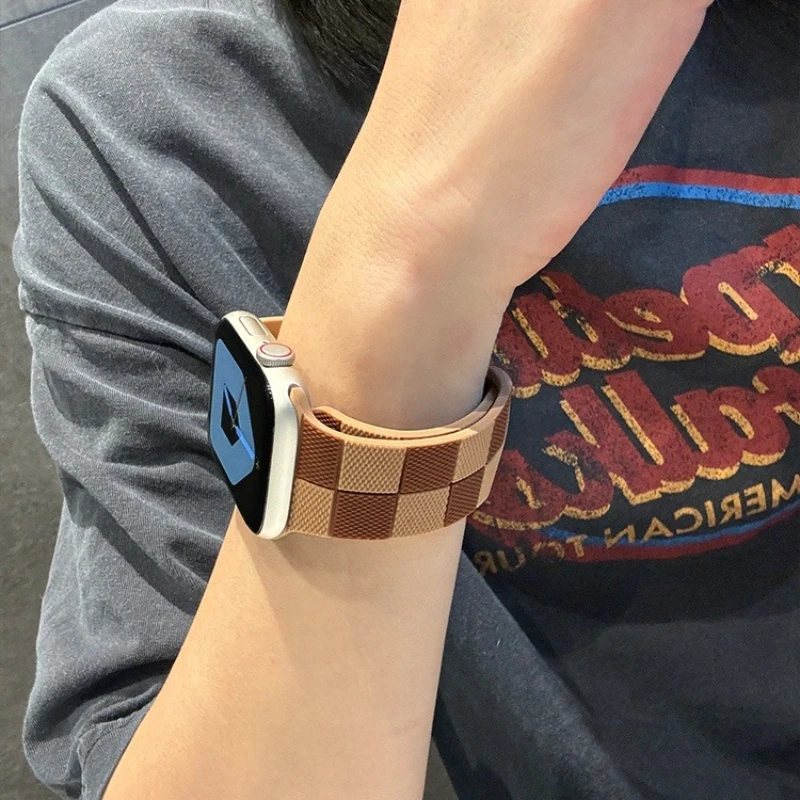 Schachbrett-Karomuster-Armband für Apple Watch 41mm 45 40 44 42 46 49 38mm Silikon-Armband iWatch Series 12 11 10 Ultra 9 8 7 6 5
