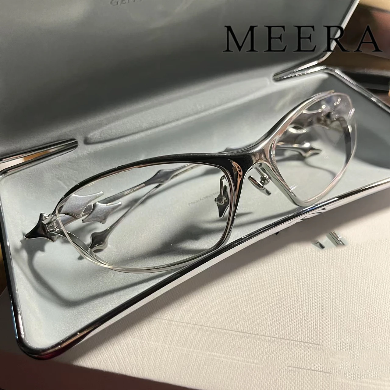 2025 New Korean Cat Eye Eyeglass Titanium Optical GM Glasses Frames Men Women Eyeglasses Frames anti blue light Blocking Glasse