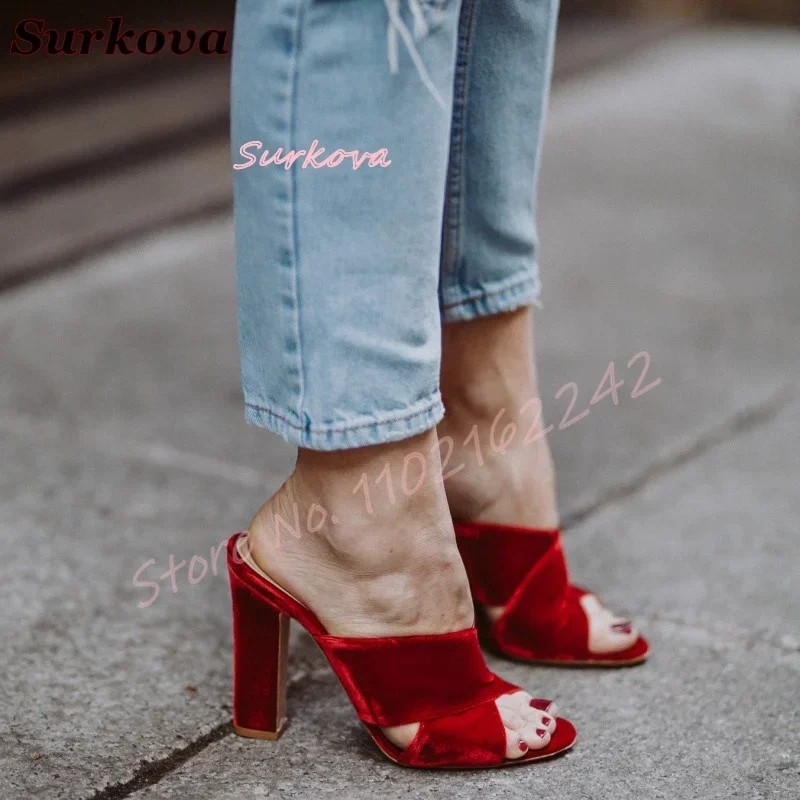 

Red Velvet Open Toe Sandals Round Head Thick Heel Shallow Mouth Slippers Elegant Summer Vacation Women'S Shoes New Slippers 45