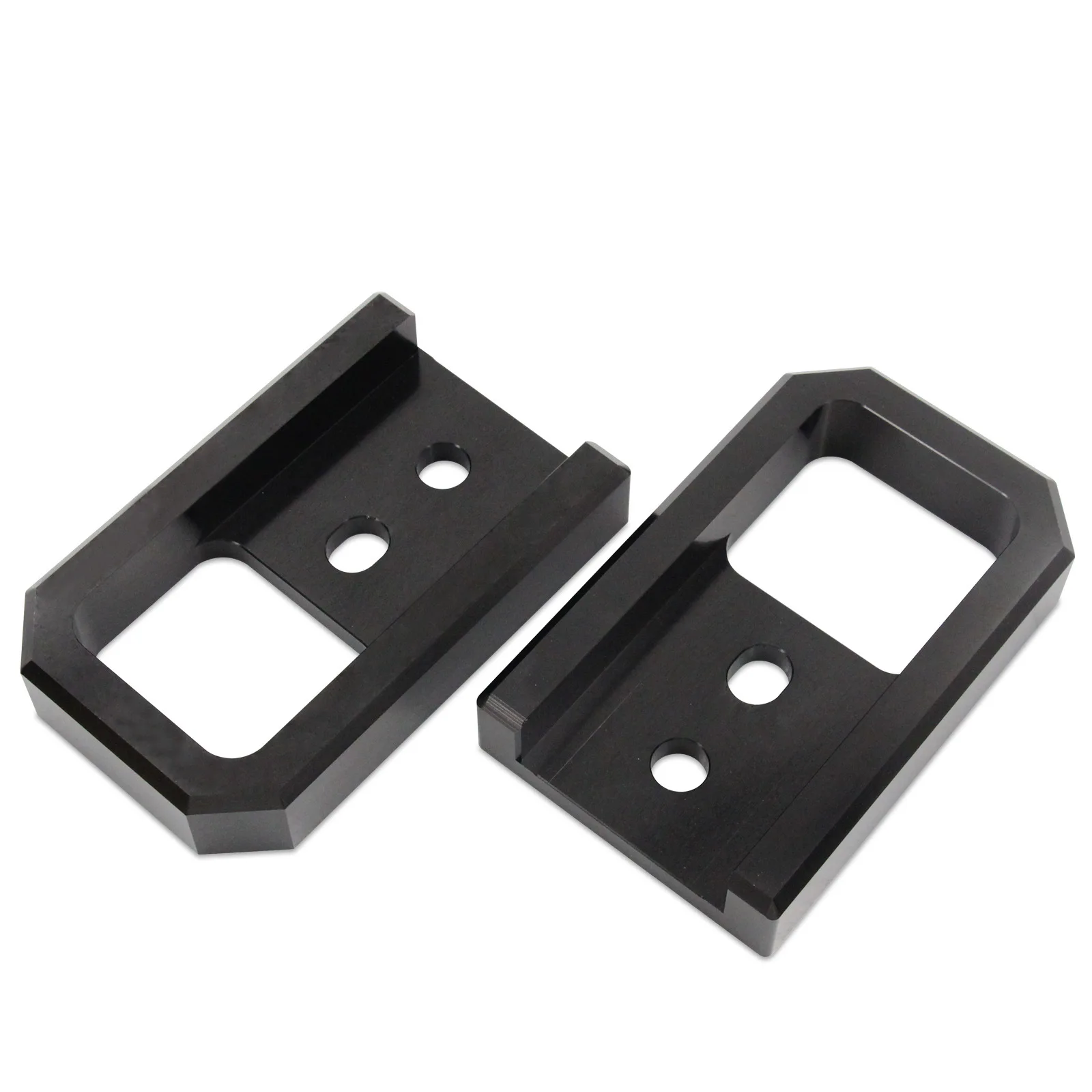 

Буксировочные крюки для Toyota Tacoma 2024, 2025, 2026 и 4Runner 2025, 2026, передние буксировочные крюки