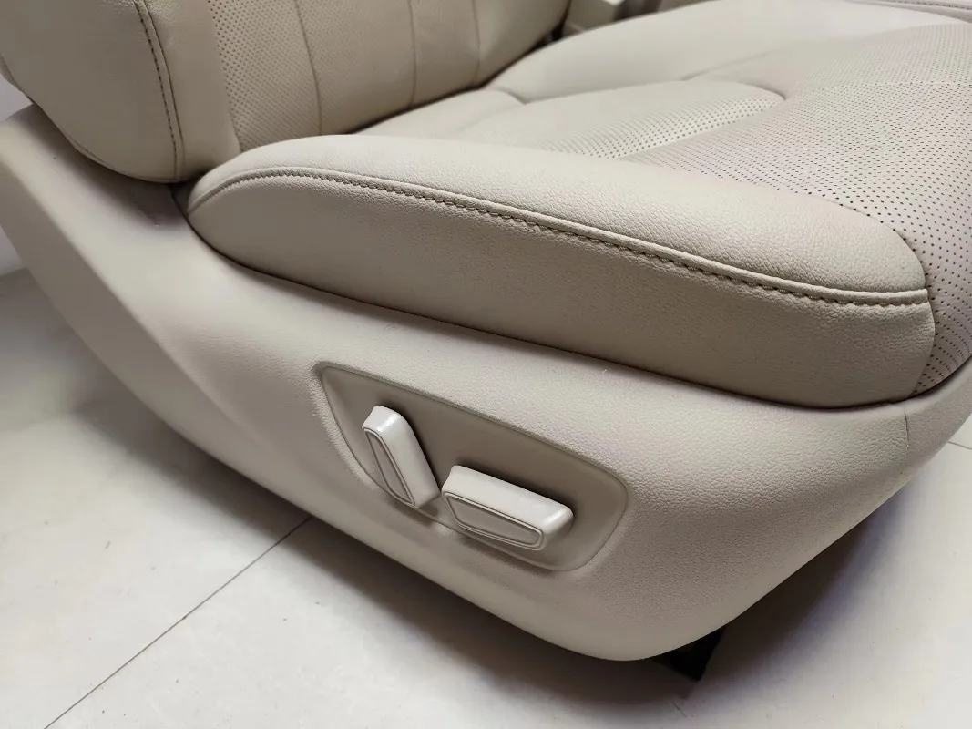 Trade Assurance Seat Assembly Interior Cover Fit for Land Cruiser LC200 Upgrade LC300 Model