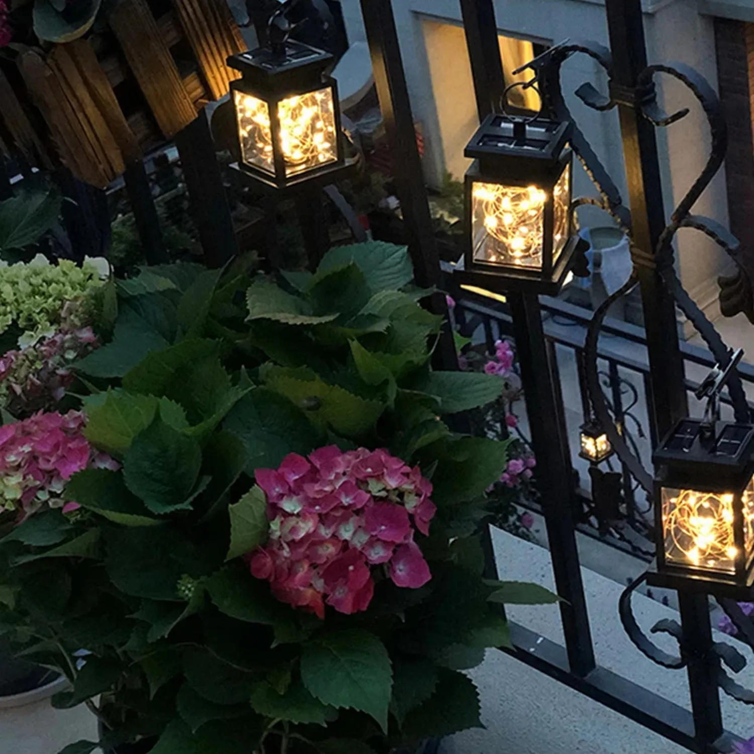 LED Solar Lights Garden Lights Hanging Lantern Star Candle Shape LED Lamp Pathway Walkway Lawn Patio Backyard Lighting Outdoor