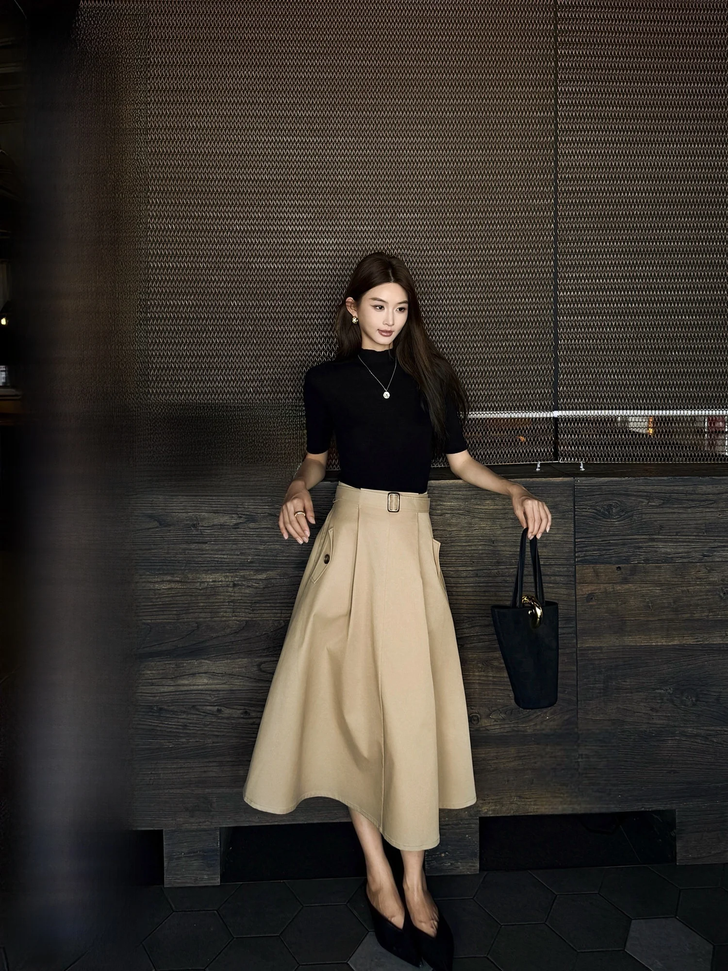 High Waist Slimming Kaki Color Long Skirt Women's Fashion Autumn New Style Half Body Skirt High Waist Design Polyester Fiber