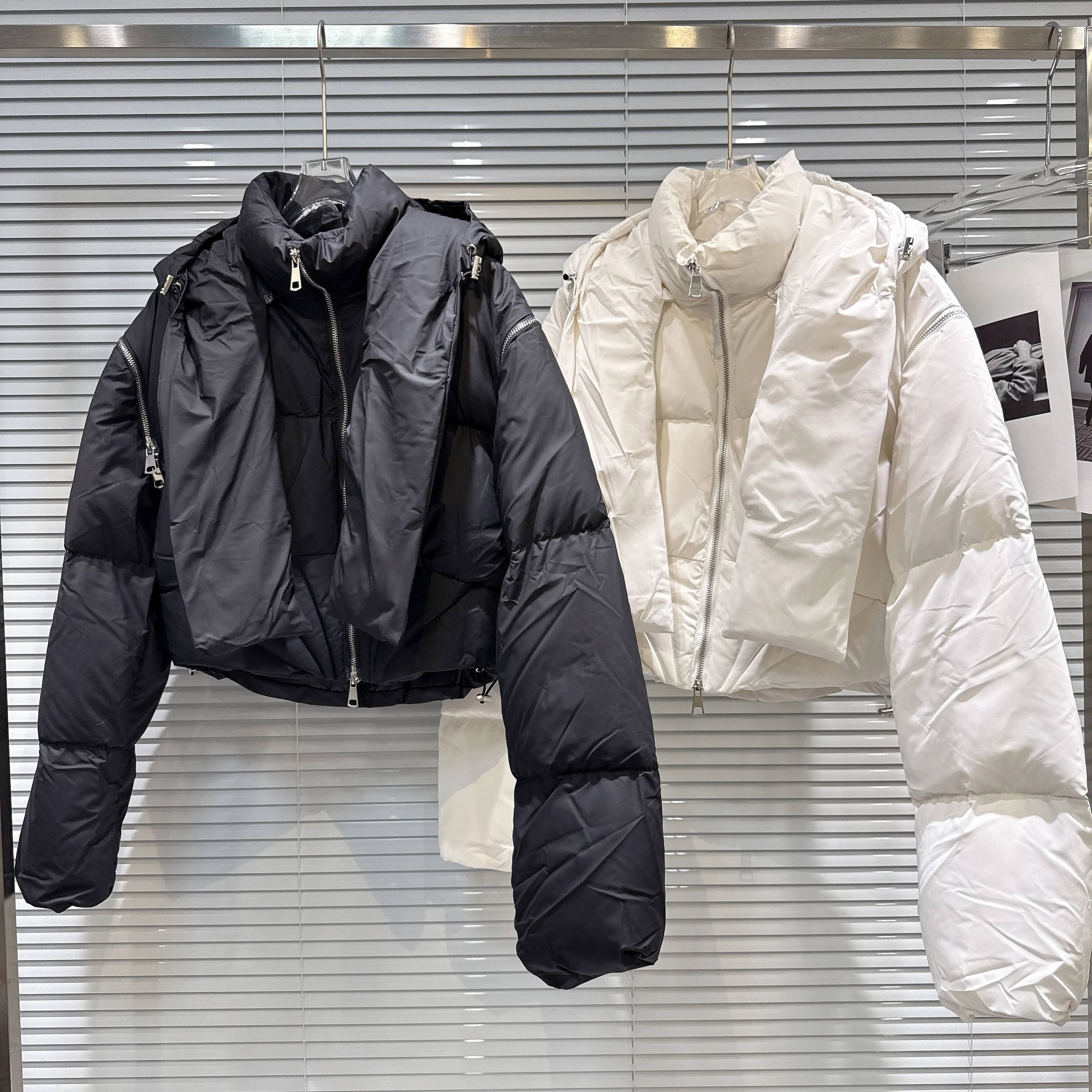 2025 شتاء جديد حلو بارد حار فتاة وشاح شال مقنعين سستة تصميم سترة قطن دافئة معطف القطن للنساء #1