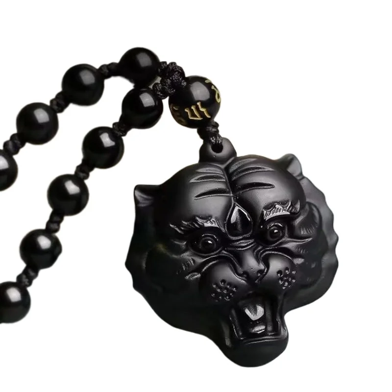 Obsidian Tiger Head Pendant for Men and Women, Sweater Chain for Personality and Dominance, Portable Pendant for Zodiac Tiger