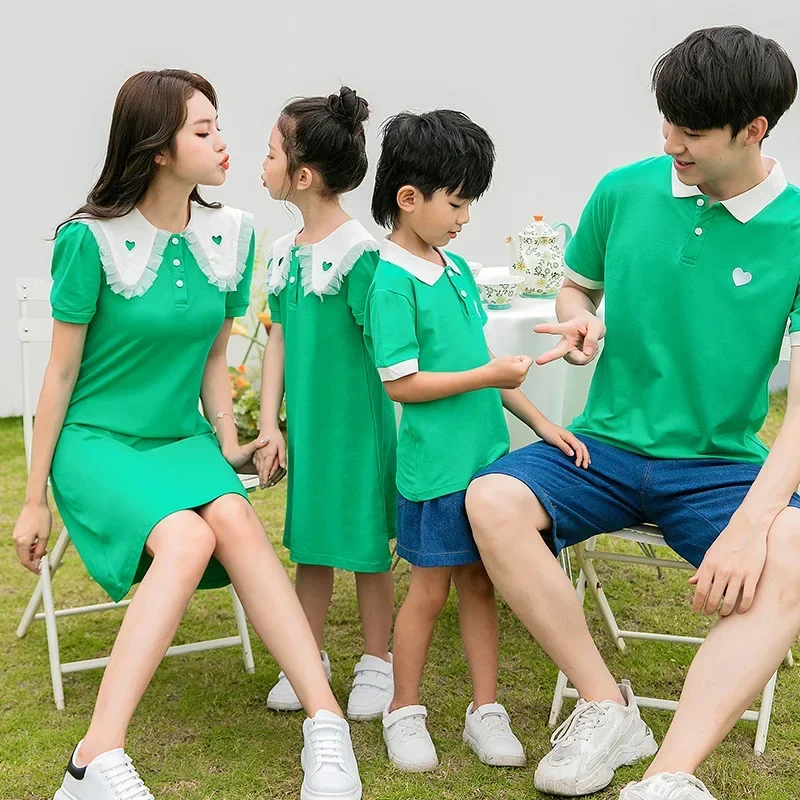Family Look Mother and Daughter Equal Short Sleeve Dress Neck Mom Baby Girls Cute Green Dresses Dad Son Matching Shorts Outfits
