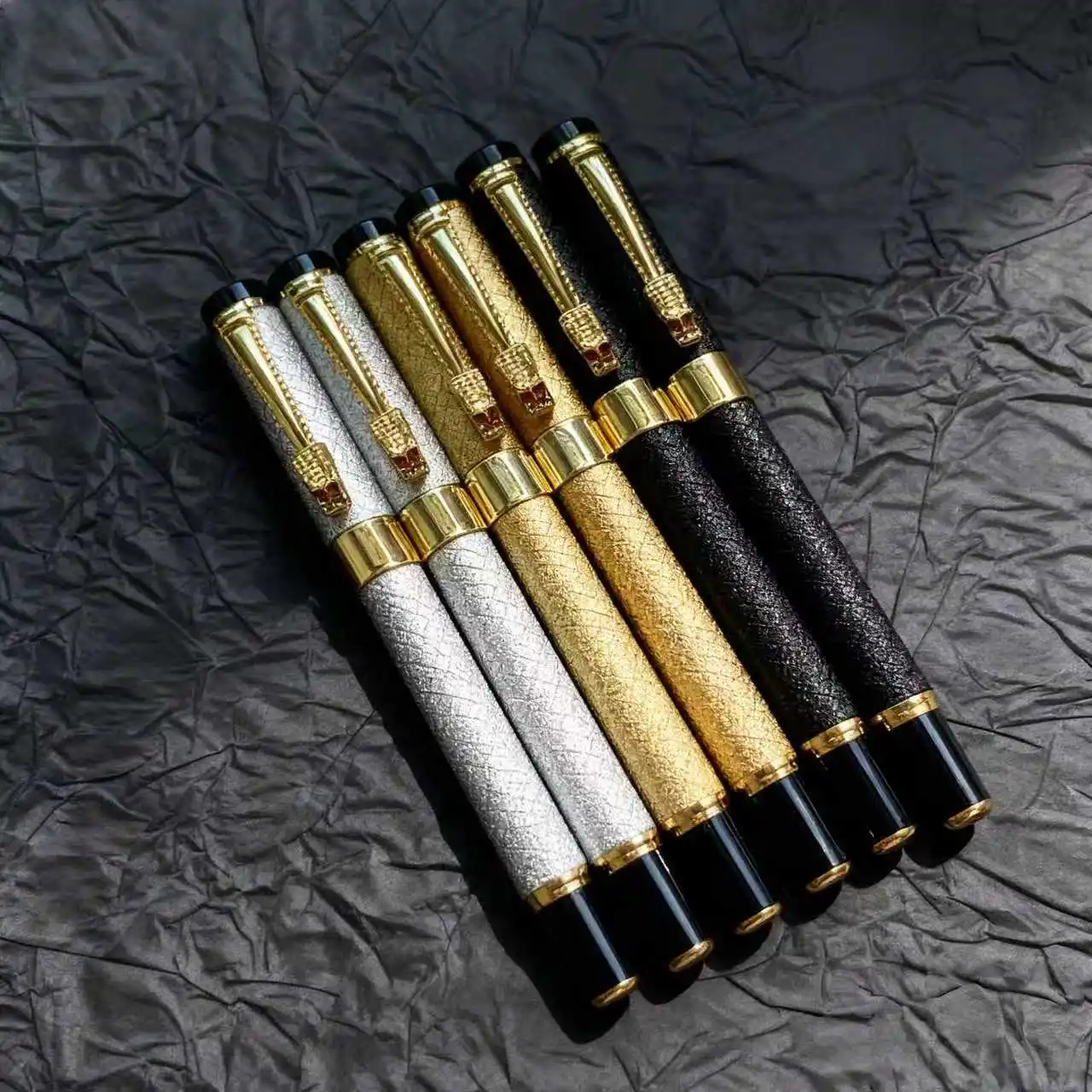 1 قطعة قلم معدني للفرك، طرف ليريديوم متوسط الحجم 0.5 مم، طلاب المدارس المكتبية للرجال والنساء، أفضل قلم حبر للكتابة اليومية، #4