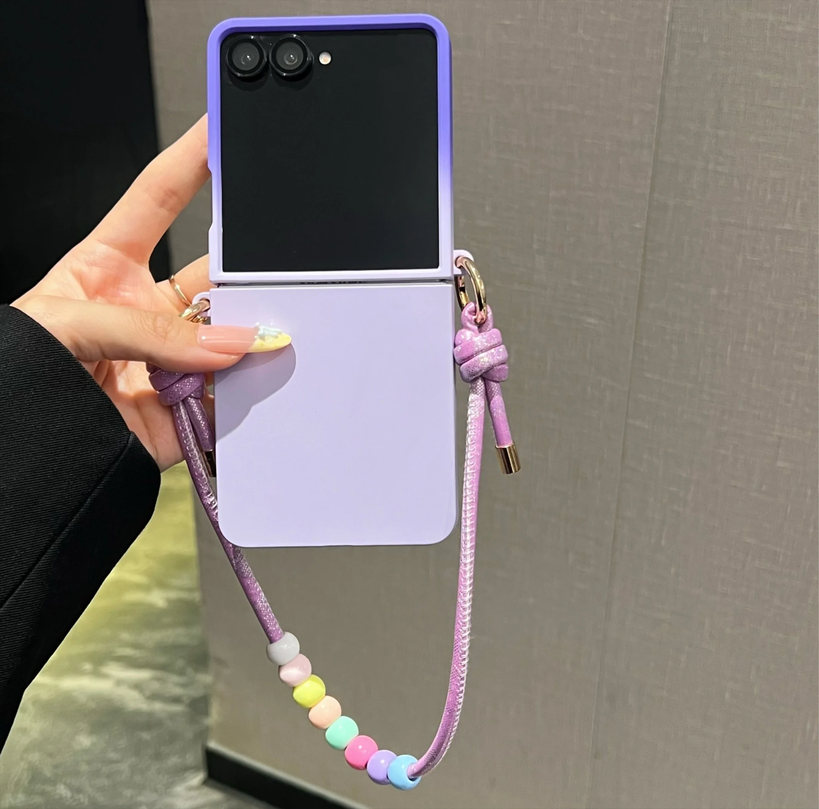 Folding Gradual Change Skin Feel for Samsung Galaxy Z Flip7 New Z Flip8 Samsung Z Flip6 5 4 3 with Lanyard
