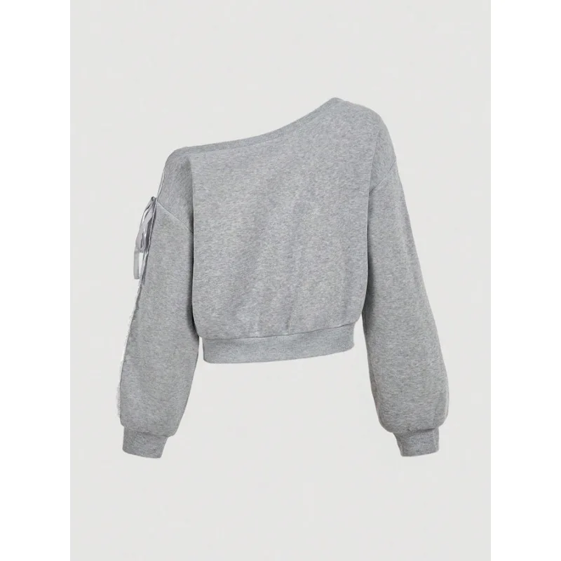 เสื้อสเวตเชิ้ตเปิดไหล่ผู้หญิงสำหรับฤดูใบไม้ร่วงและฤดูหนาว ดีไซน์ไม่สมมาตร แขนยาว