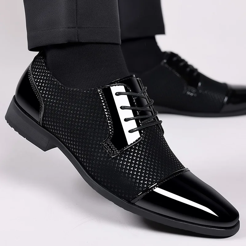 Men's Business Formal Leather Shoes Breathable Wedding Groom Suit Shoes Sharp Pointed Toe Low Heel Rubber Bottom Derbies
